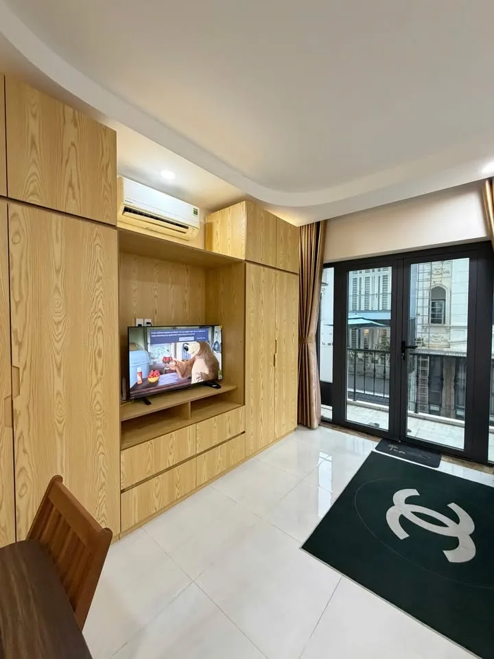 Pet-Friendly Balcony 1BR Near Xuan Thuy, Thao Dien