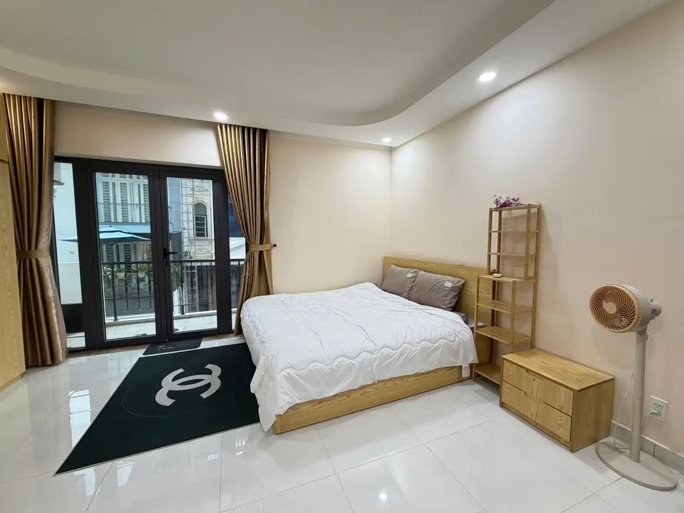 Pet-Friendly Balcony 1BR Near Xuan Thuy, Thao Dien