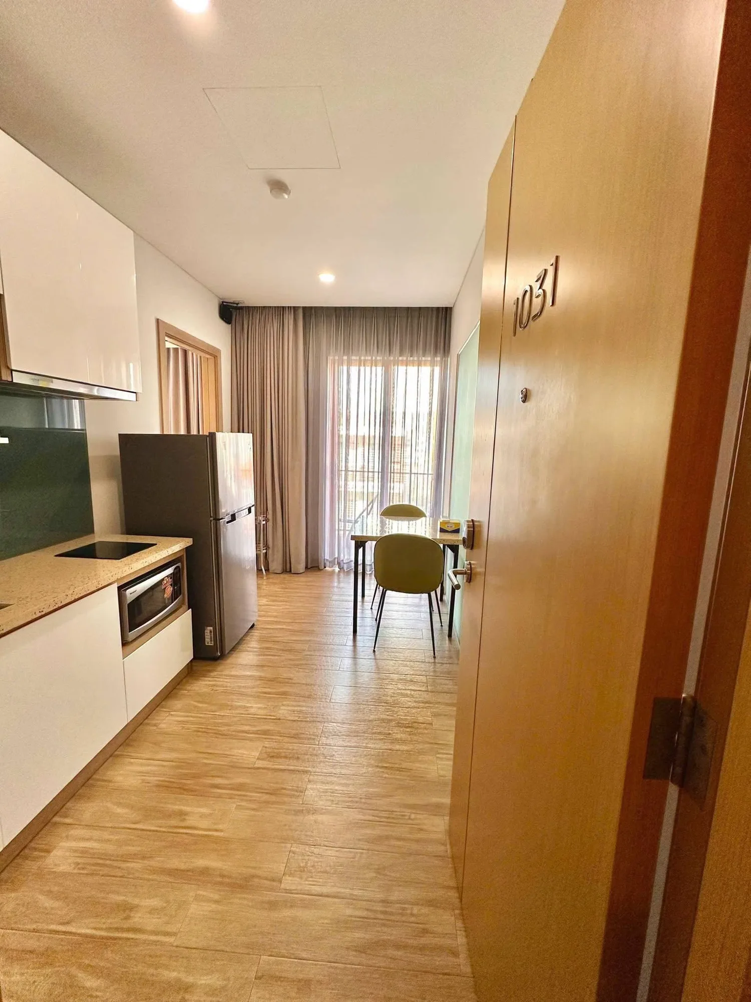1BR Serviced Apartment with Pool, Sauna and Weekly Cleaning in An Phu