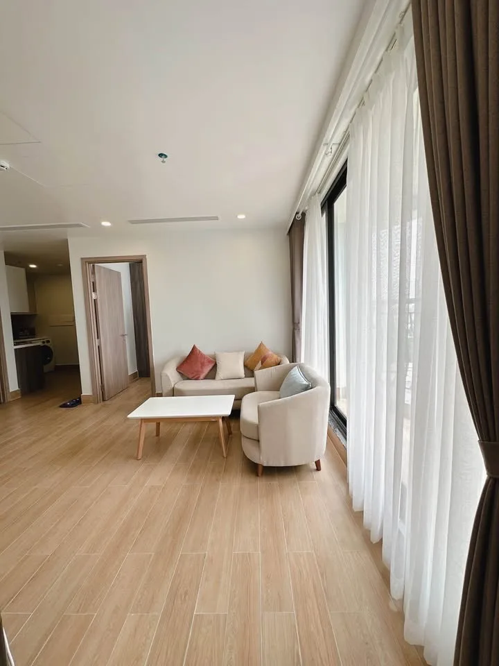 Quoc Huong Thao Dien 3BR Serviced Apartment with Gym, Pool and Cleaning