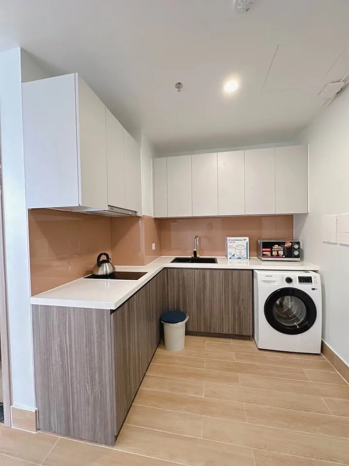 Quoc Huong Thao Dien 3BR Serviced Apartment with Gym, Pool and Cleaning