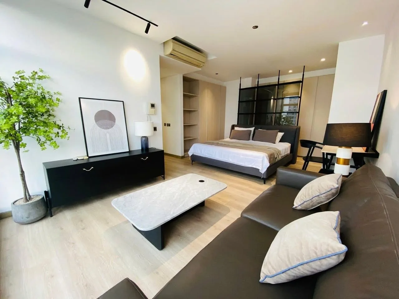 Spacious 4 Bedroom Penthouse for Rent at The Estella An Phu | 255m²