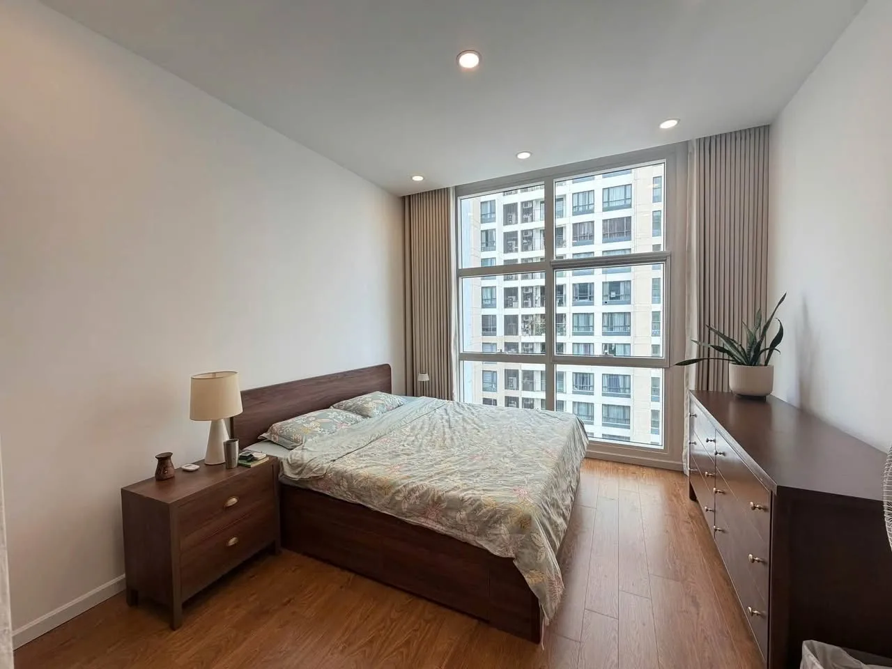 The Estella 3BR With New Furniture and a Leafy Balcony