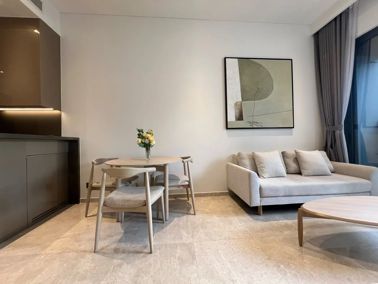 High-Floor The Marq 1BR Apartment with Work Nook | 52m²