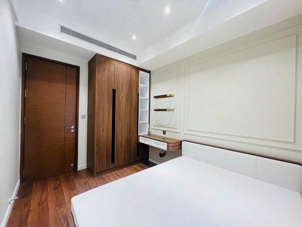 Bright and Quiet 2 Bedroom Apartment for Rent at The Nassim | 85 sqm