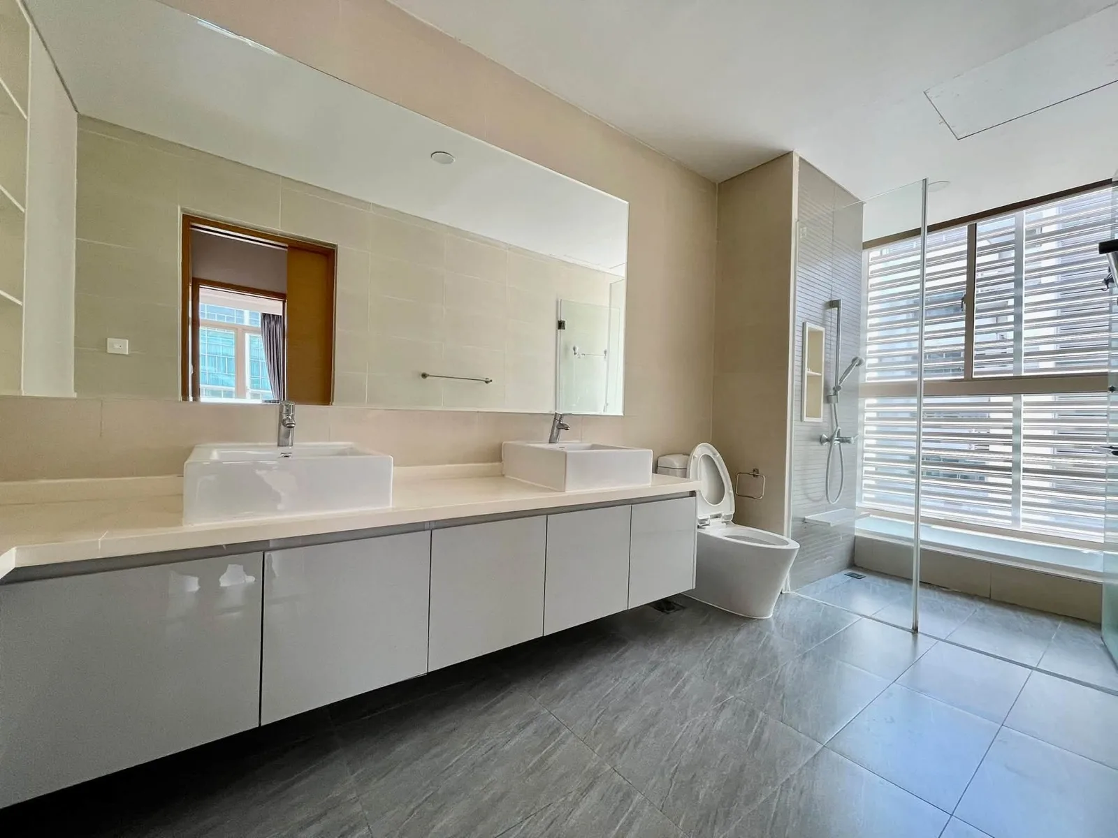 The Vista An Phu 5BR Duplex Penthouse With Double-Height Living