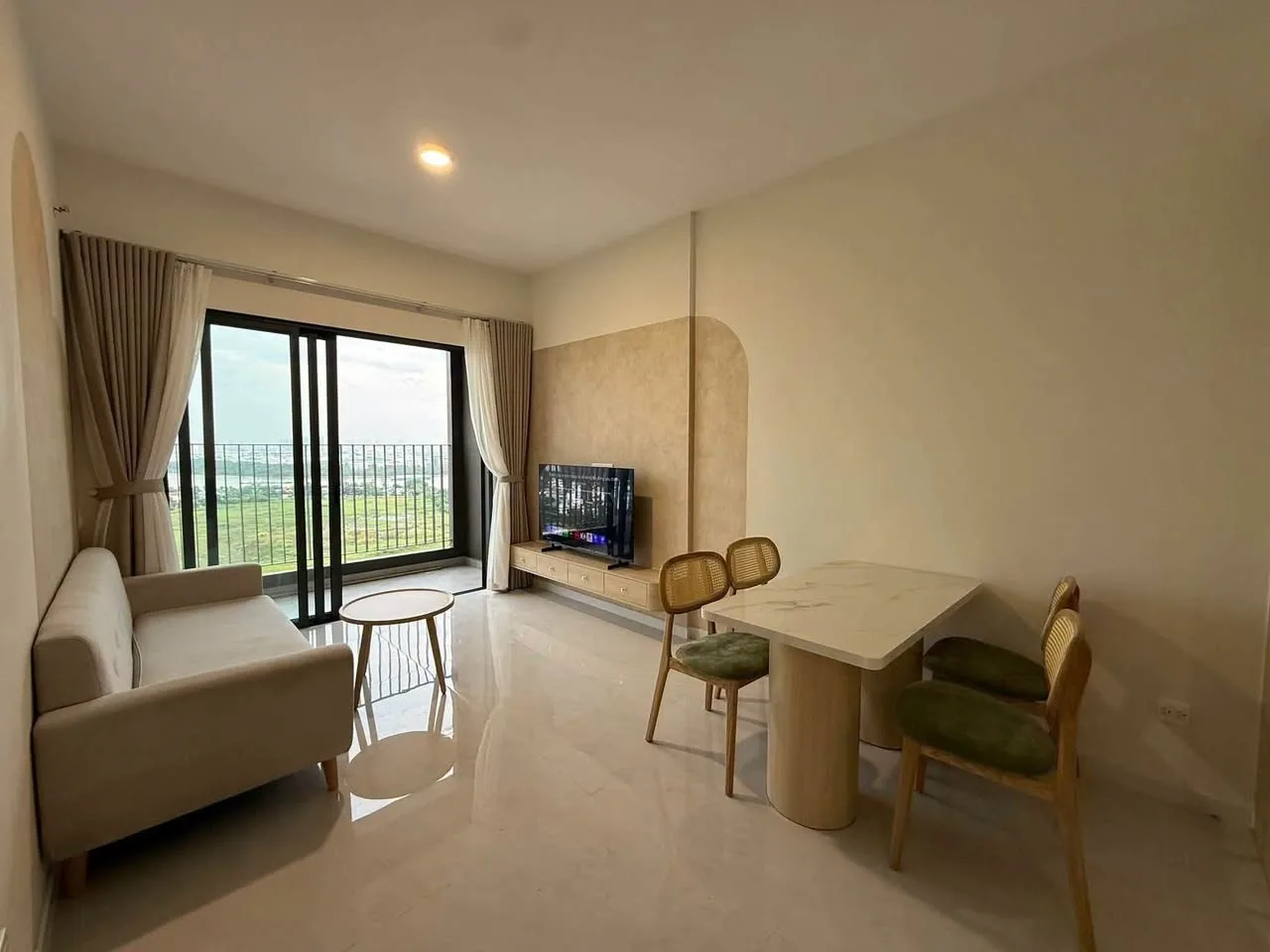 High-Floor Victoria Village 2BR With City Views and Balcony
