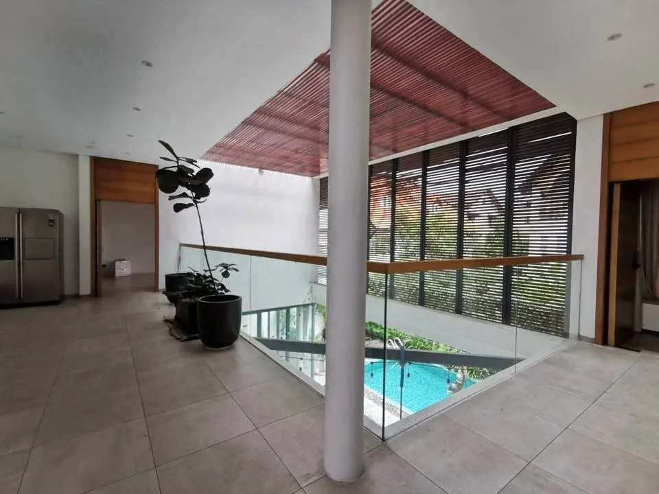 Modern 5BR Thao Dien Villa with Kitchen and Dining Area | 500 sqm