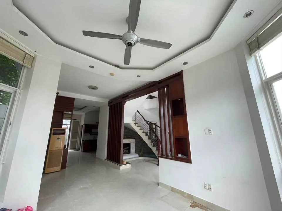 Thao Dien 6BR Garden Villa on Nguyen Van Huong with Private Pool