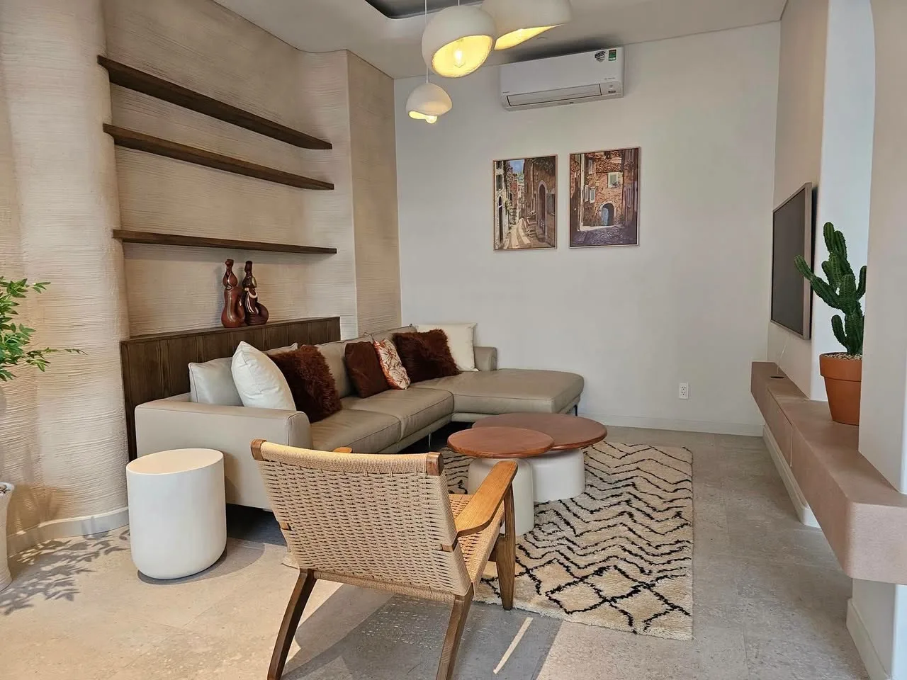 Truc Duong An Khanh 3BR Villa with Warm Wood Kitchen