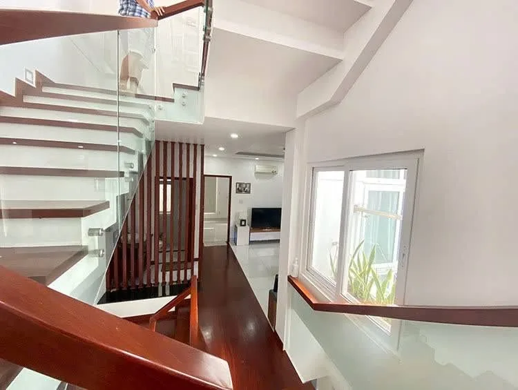 3-Floor Thao Dien 5BR Villa with Private Courtyard